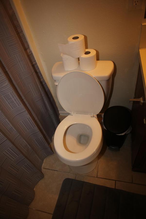 شقة 2 Bed/ 1 Bath Next To Ft. Sill لوتون المظهر الخارجي الصورة